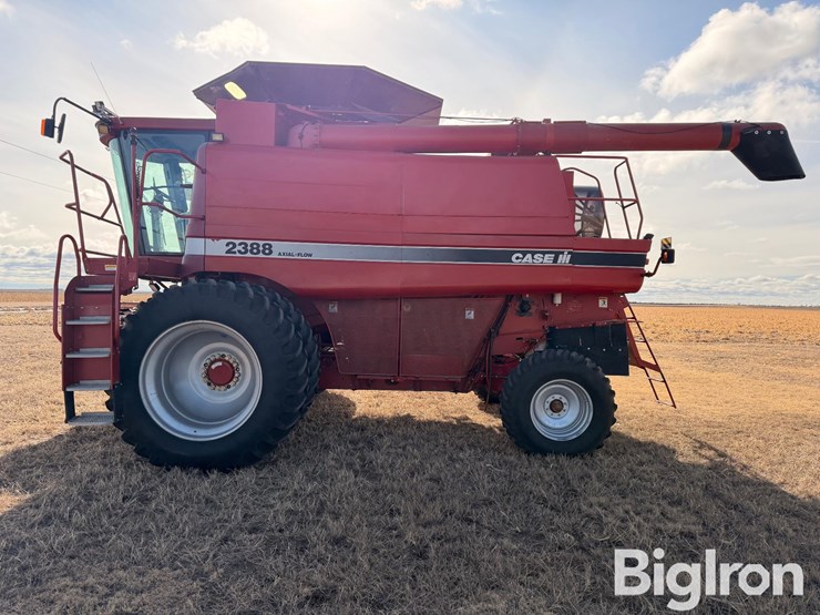 2001-case-ih-2388-image-8