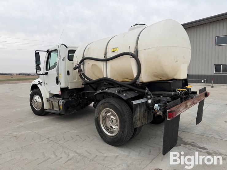 2016-freightliner-m2-tanker-truck-image-7