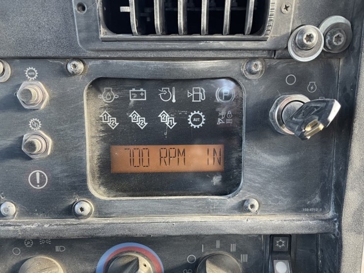 caterpillar-d8r-image-39