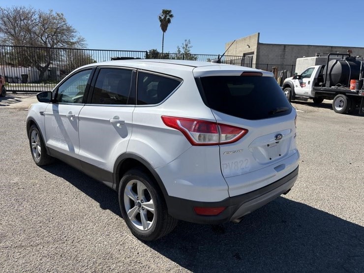 2014-ford-escape-se-image-4