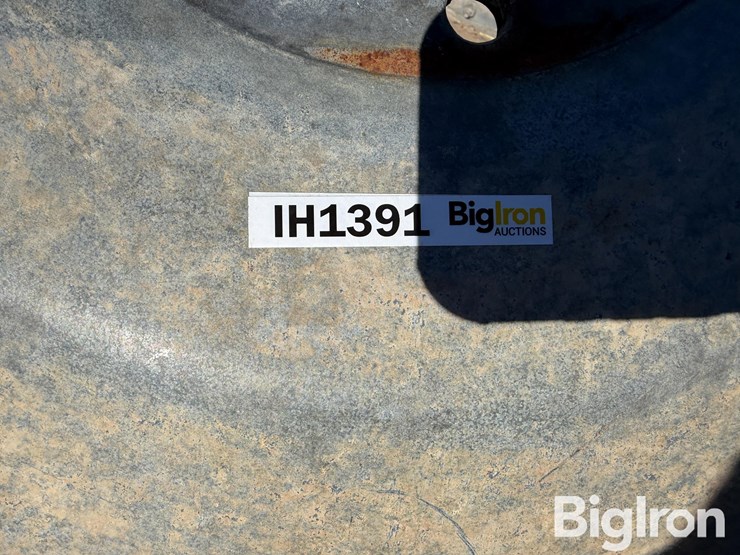 shark-wheels-39"-pivot-wheel-image-16