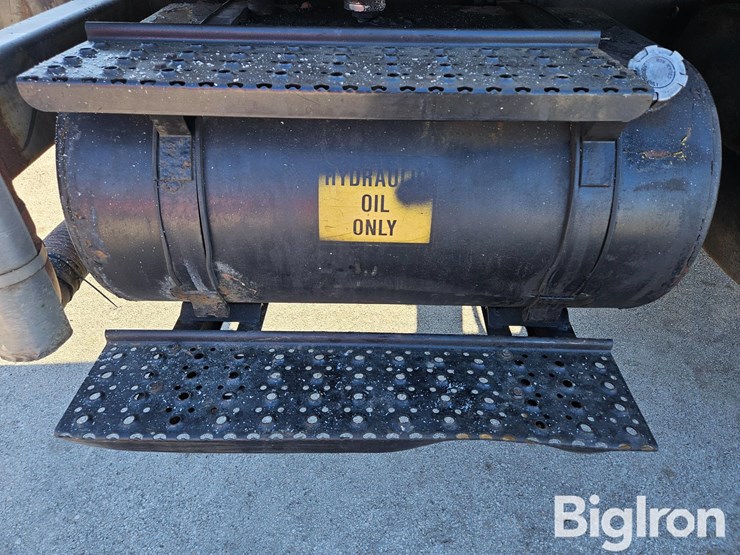 2008-international-4300-image-17