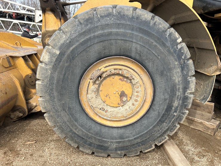 caterpillar-980g-image-55