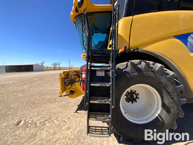 2009-new-holland-cr9060-image-10