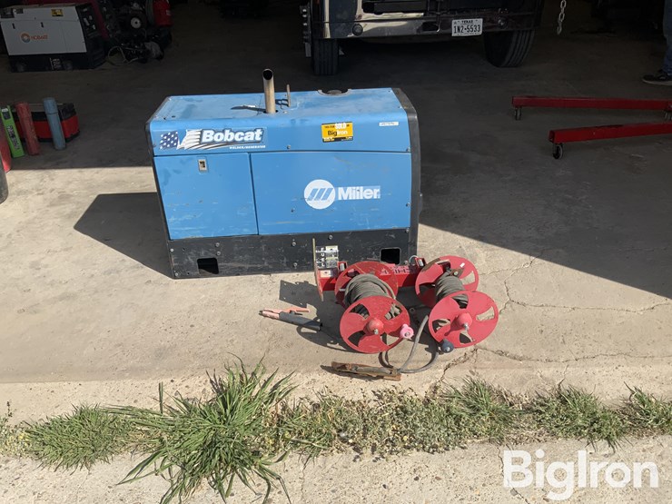 miller-bobcat-225-image-4