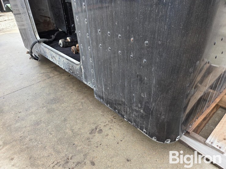 peterbilt-379-image-14