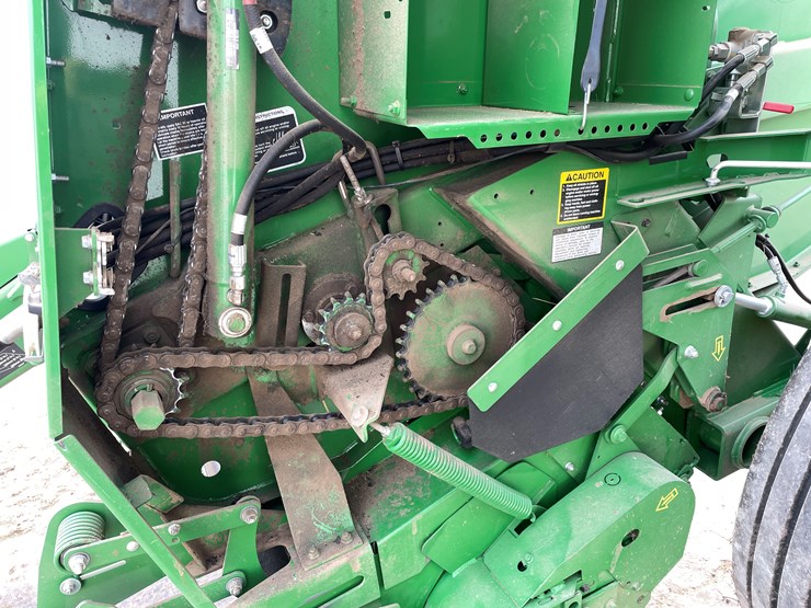 john-deere-560m-image-20