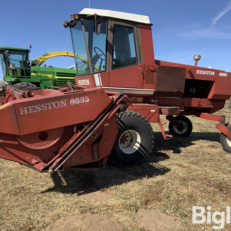HESSTON 6550
