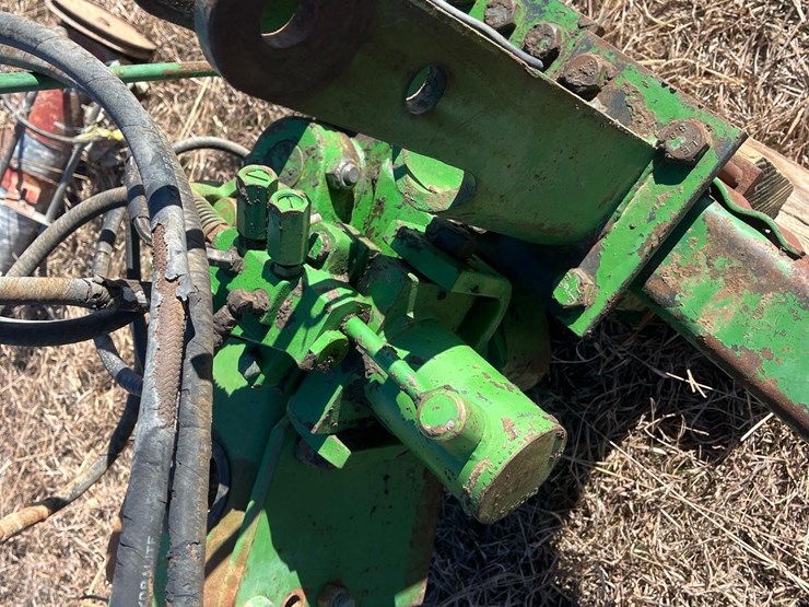 john-deere-2600-image-13
