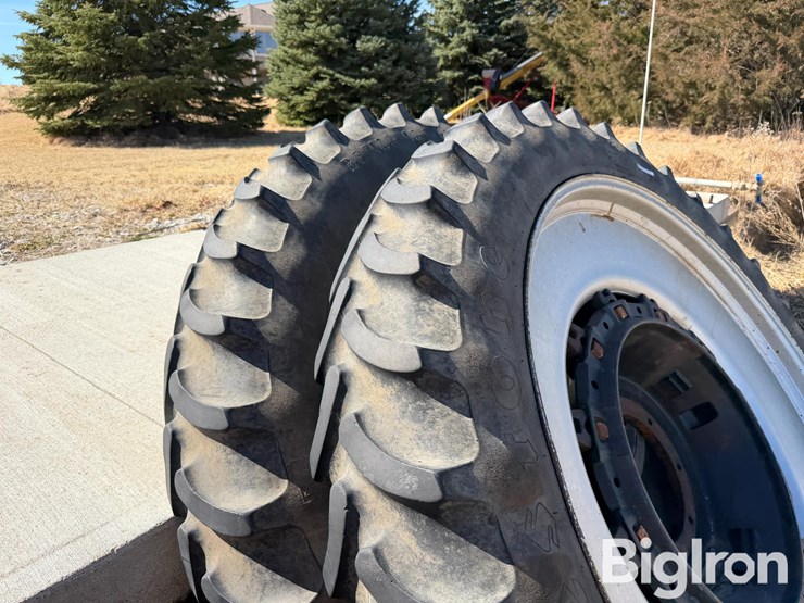 firestone-12.4r54-tractor-tires-image-13