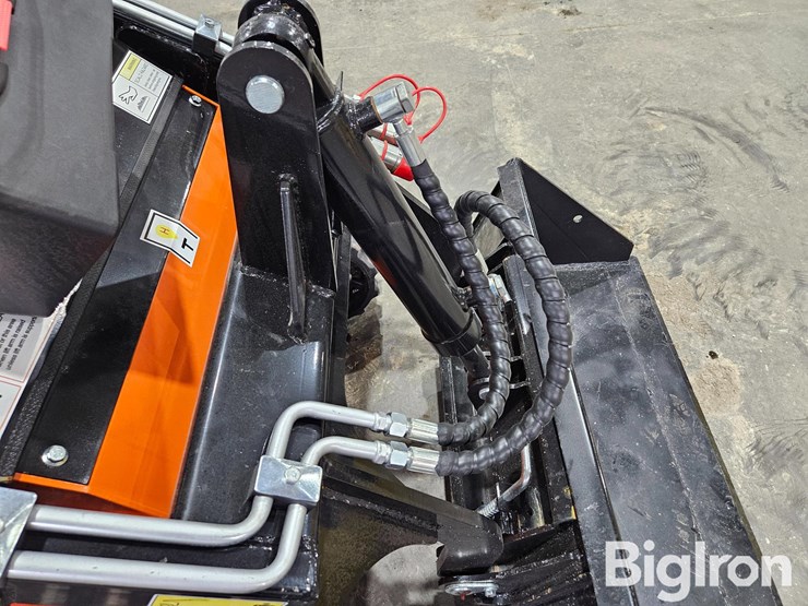 2025-massey-ferguson-730-image-19