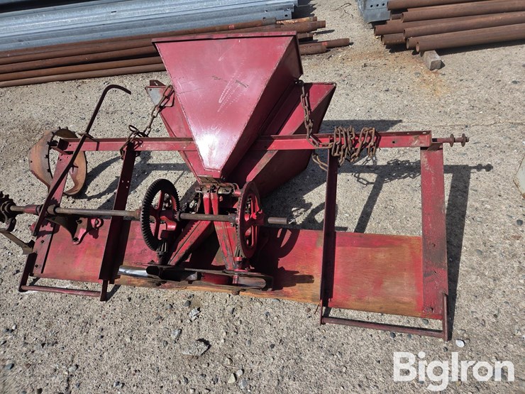 end-gate-seeder-image-6