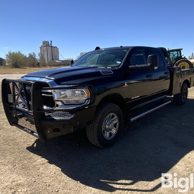 2019 DODGE 3500
