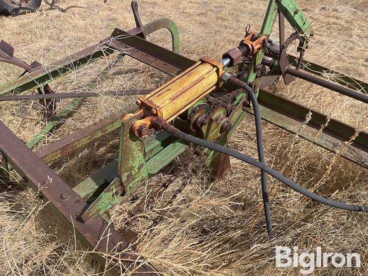 john-deere-30-image-14