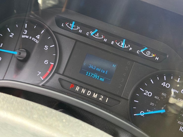 2019-ford-f250-xl-image-13