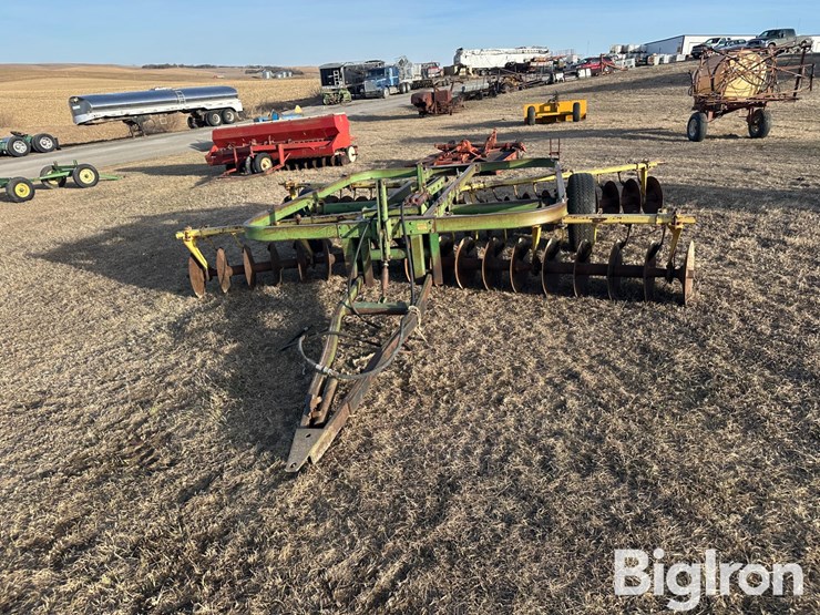 john-deere-110-image-2