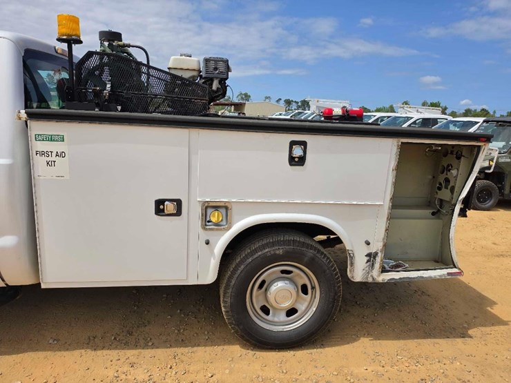 2015-ford-f350-image-6