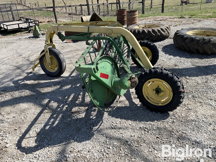 john-deere-640-image-8