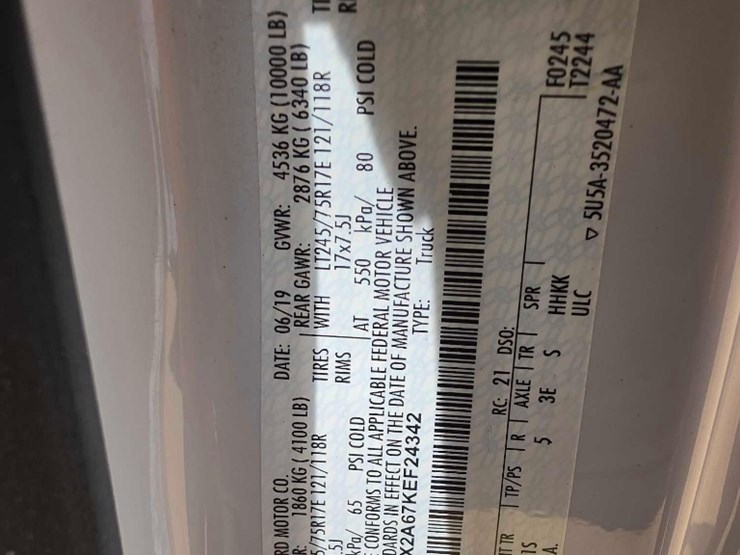 2019-ford-f250-xl-image-13