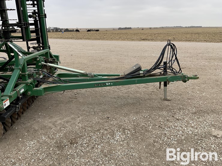 2016-great-plains-8544dv-image-17