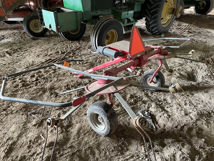 #2389-•-bush-hog-(2)-basket-hay-tedder-image-6