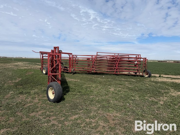 diamond-w-portable-folding-livestock-corral-image-7