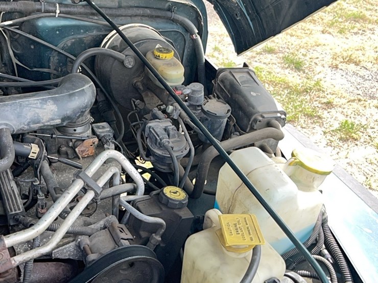 1997-jeep-wrangler-image-15