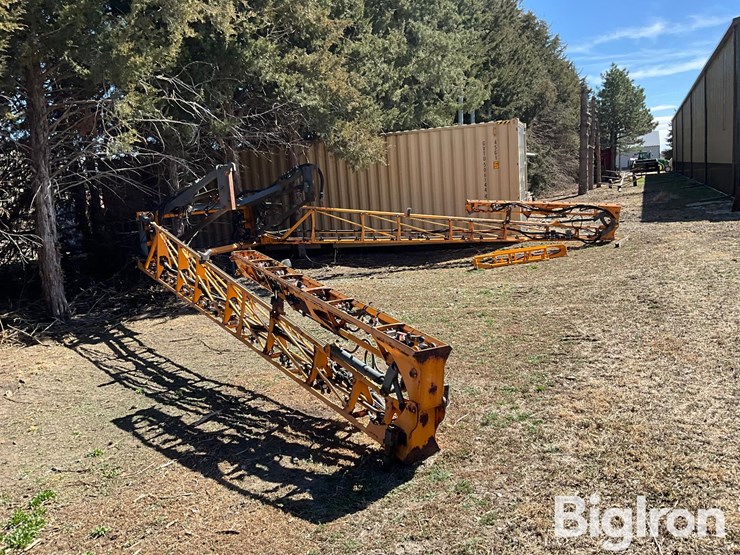 2010-hagie-sts10-image-5