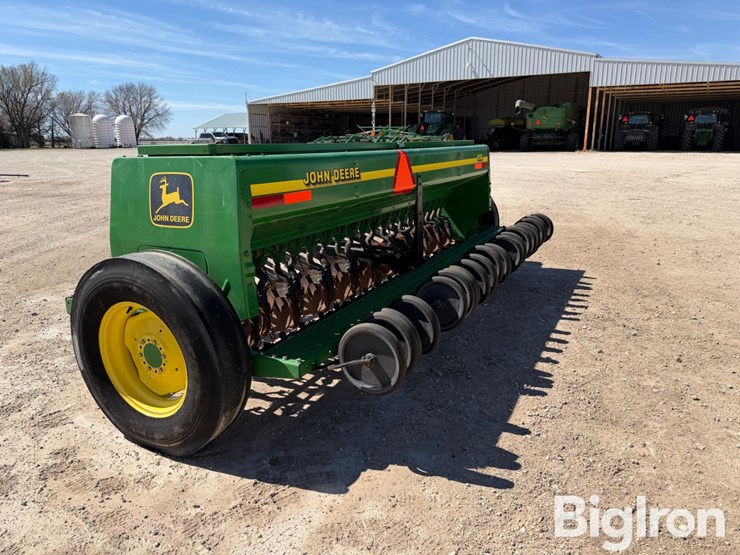 2000-john-deere-450-image-7