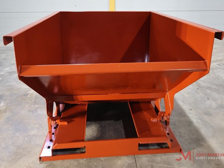 2.0-cu.-yd.-self-dumping-hopper-w/-fork-pockets-image-5