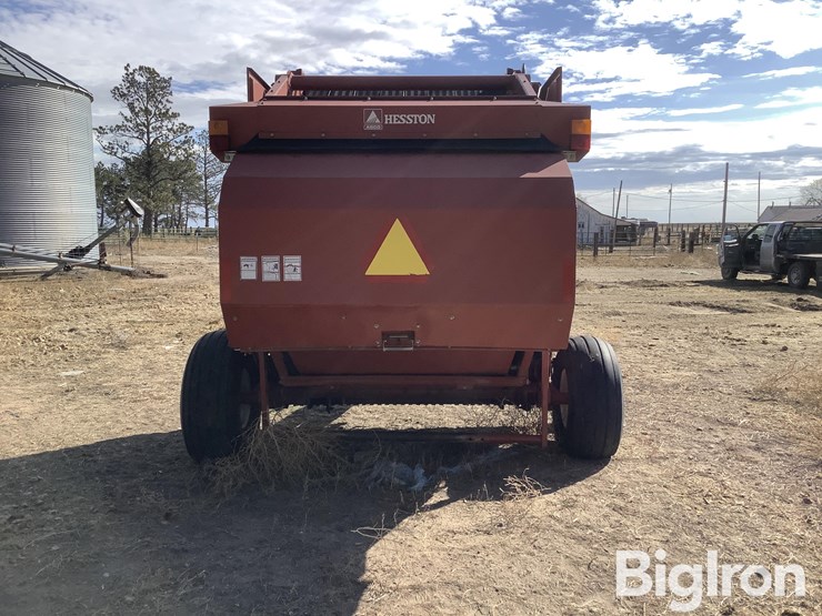 2000-hesston-856a-image-6