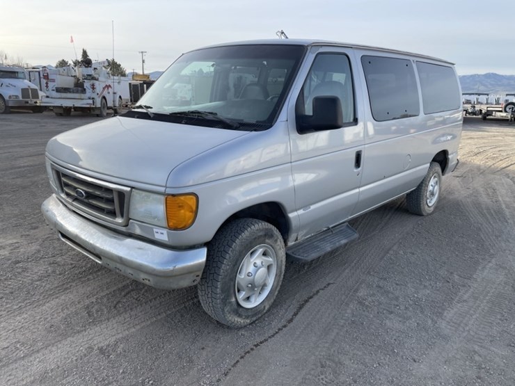 2006-ford-e350-xl-sd-image-1