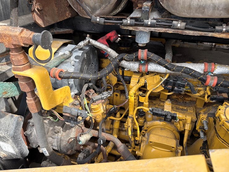 caterpillar-972-image-49