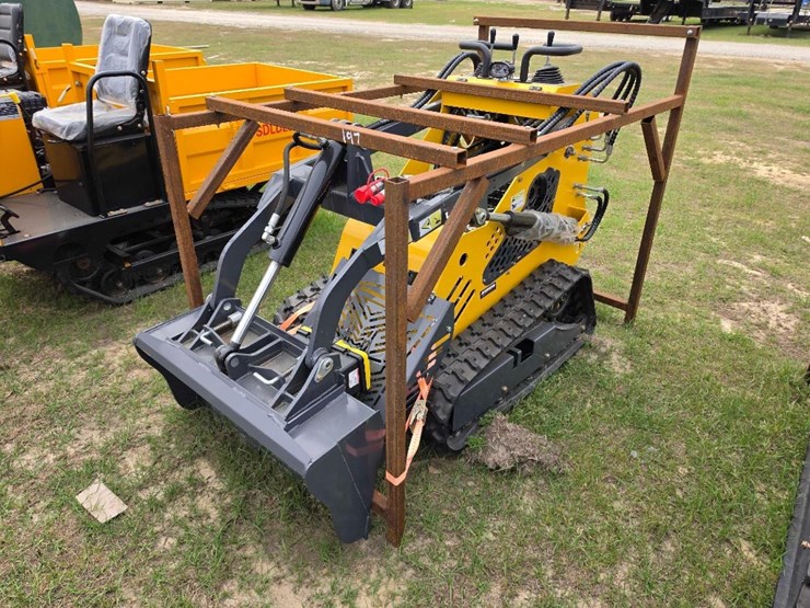 --absolute---new-sdlanch-mini-skid-image-1