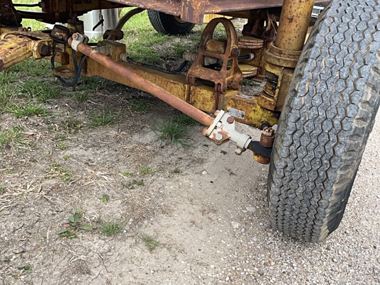 metal-trailer-56”x111”-image-3