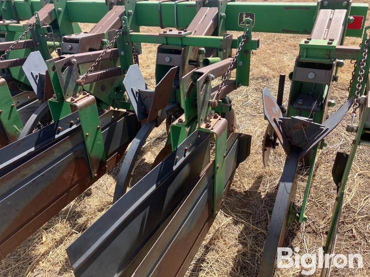 john-deere-885-image-12