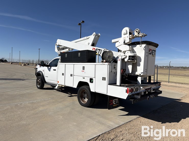 2019-ram-5500-40'-bucket-truck-image-7