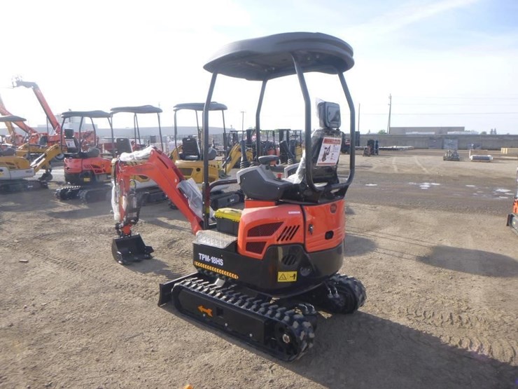 2026-tpm-18hs-hydraulic-excavator-image-4