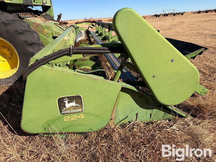 1977-john-deere-7700-image-18