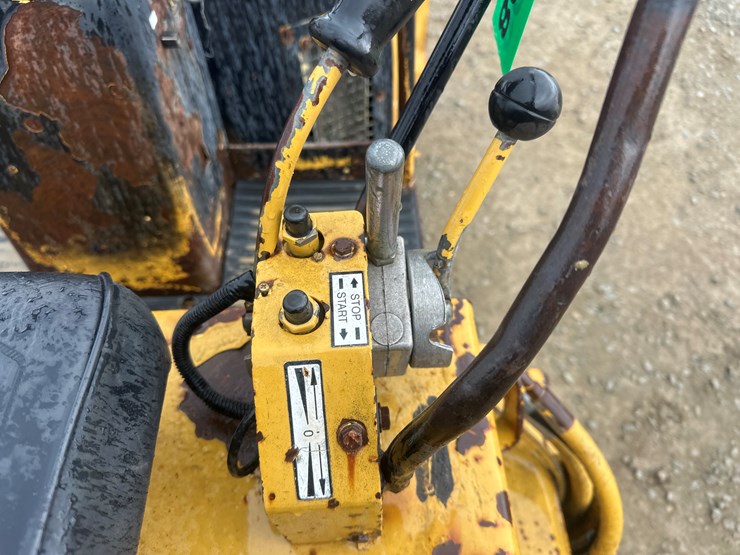 massey-ferguson-8-image-21