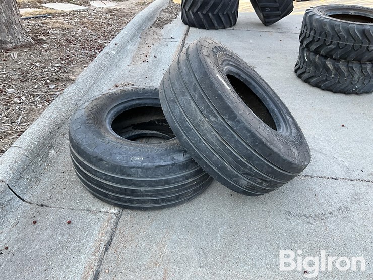 carlisle-12.5l-15f1-highway-implement-tires-image-4