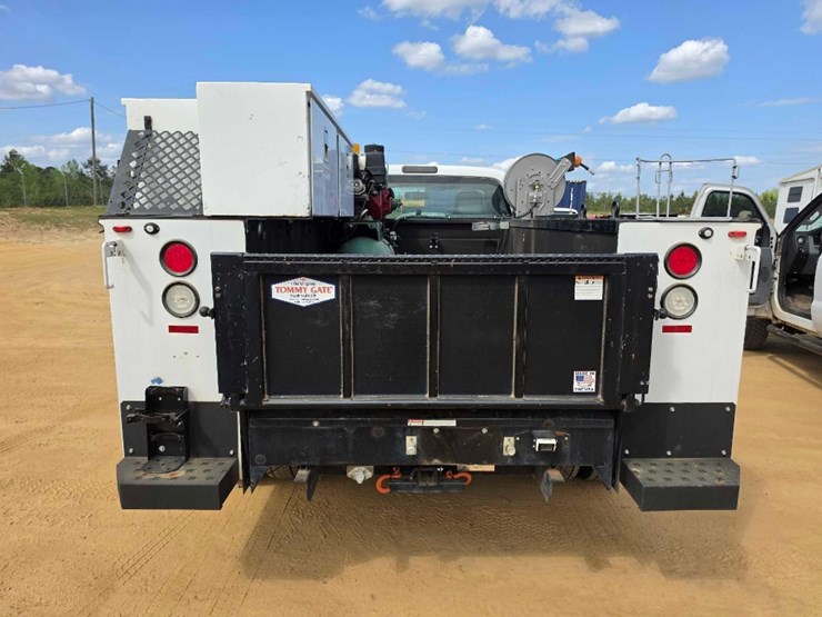 2015-ford-f450-image-8