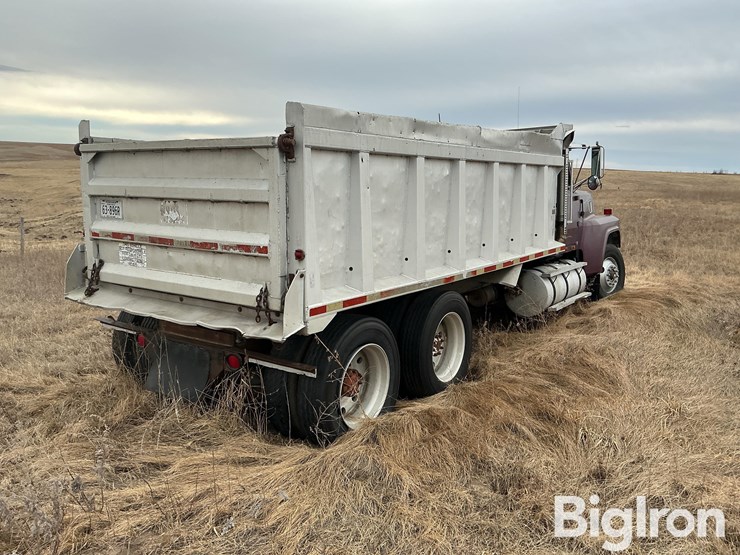 1985-ford-ltl9000-image-5