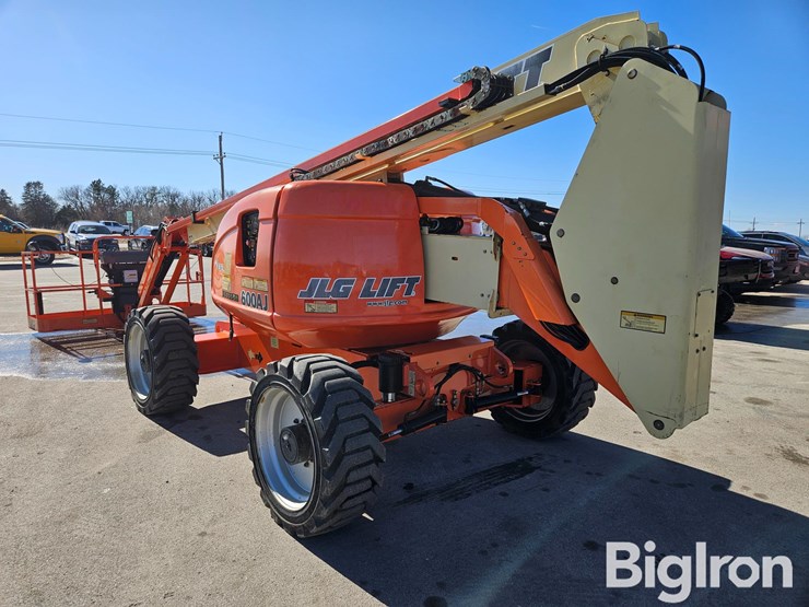2009-jlg-600aj-image-7