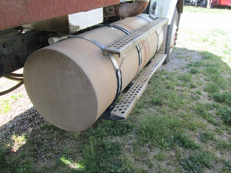 1997-kenworth-t800-image-14