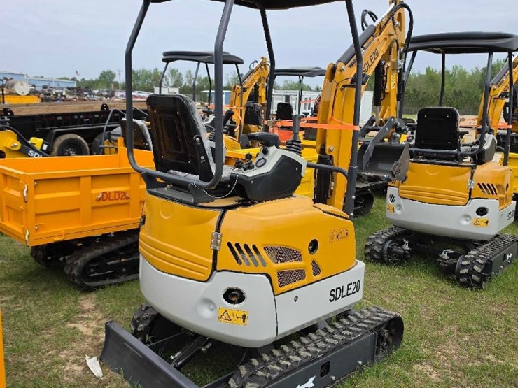 --absolute---new-sdlanch-excavator-image-3