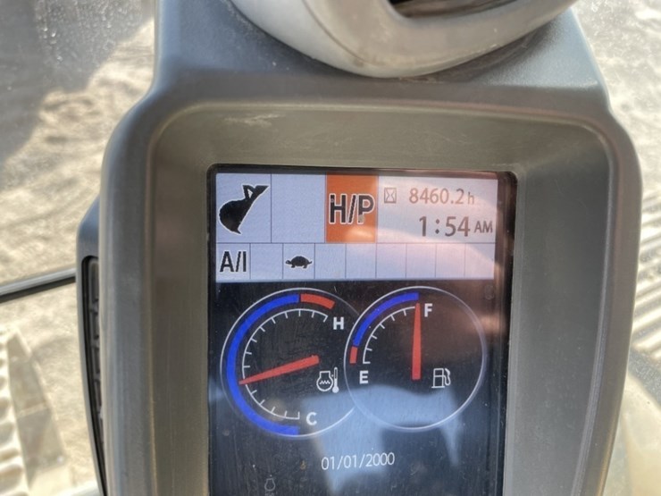 2012-deere-250g-lc-image-45