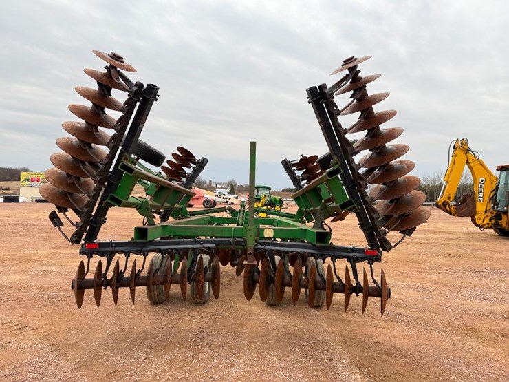 john-deere-630-image-5