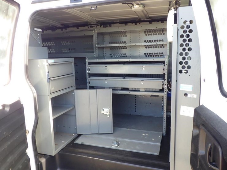 2012-chevrolet-express-2500-image-7