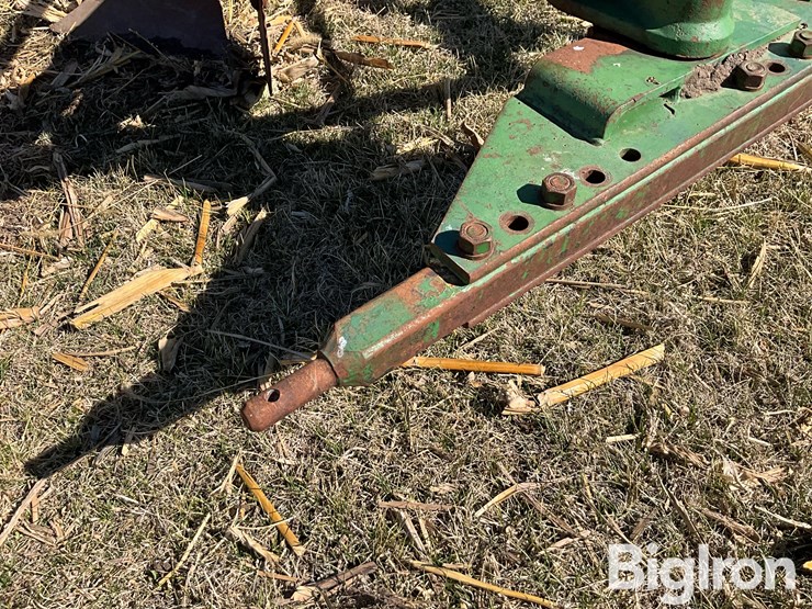 john-deere-5-image-8